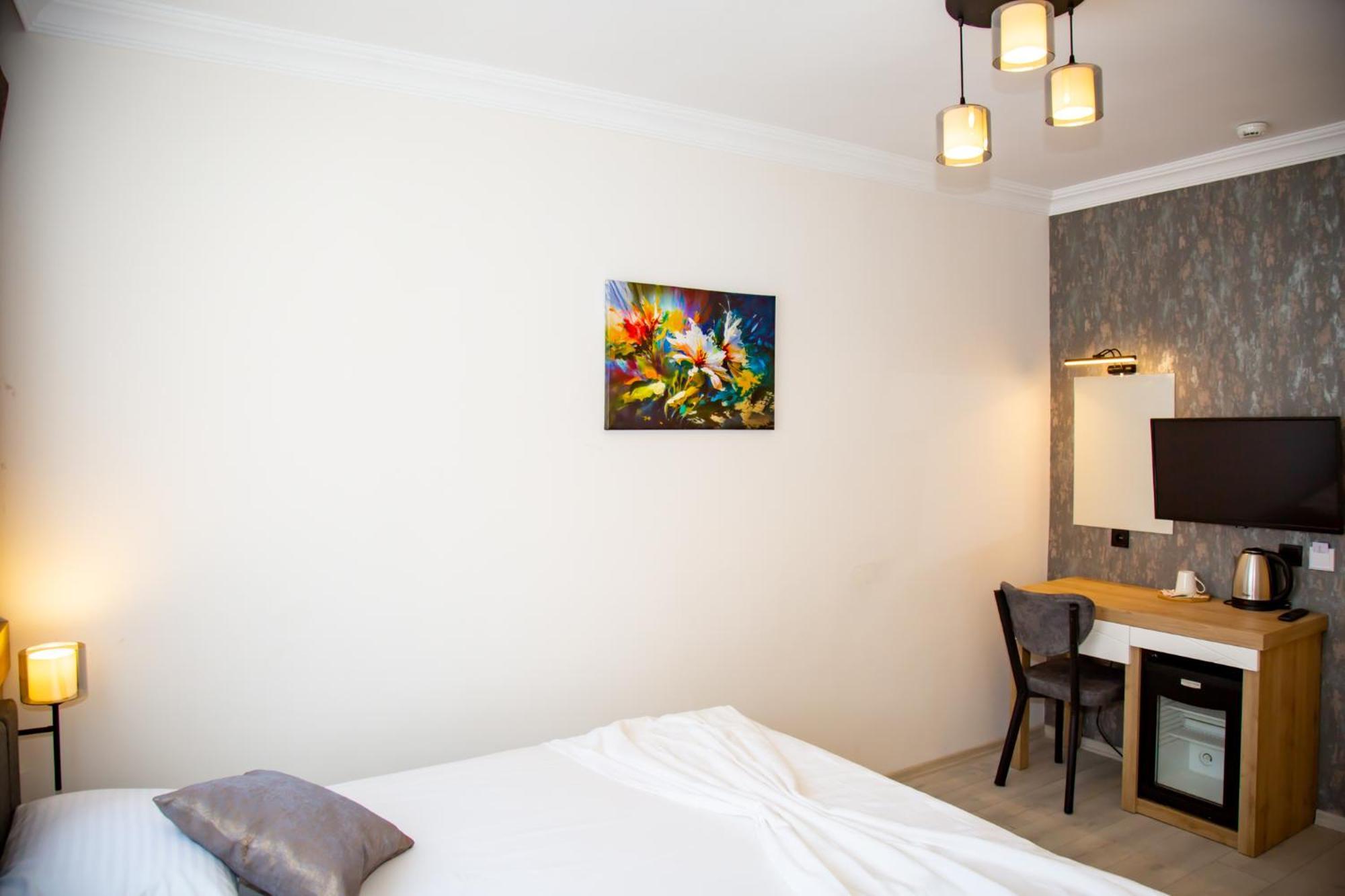 Bloomtalya Hotel Анталья Экстерьер фото